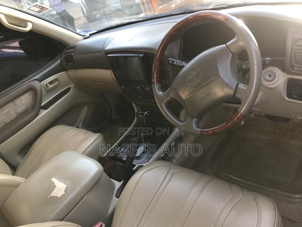 Toyota Land Cruiser Prado 2005 Black