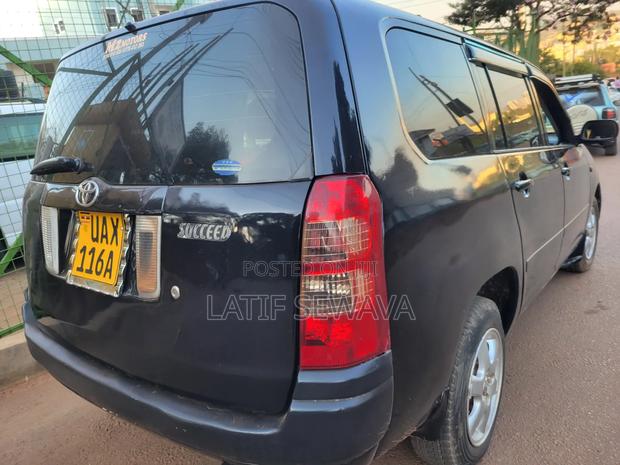Toyota Probox 1.5 DX Comfort 4WD 2005 Black