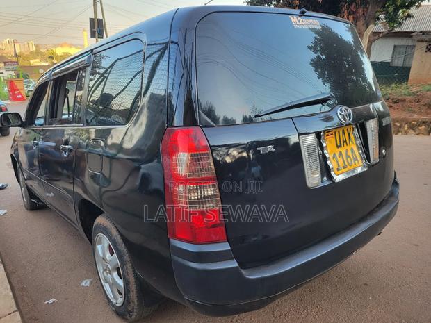 Toyota Probox 1.5 DX Comfort 4WD 2005 Black
