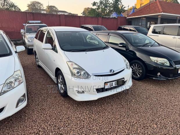 Toyota Wish 2008 White