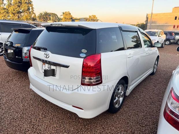 Toyota Wish 2008 White
