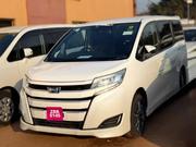 Toyota Noah 2018 White for sale