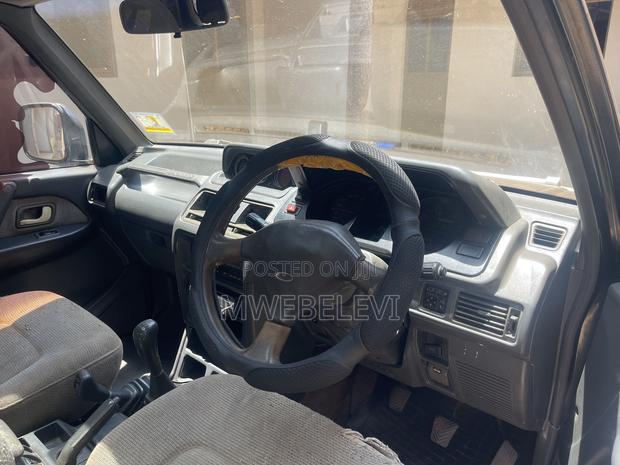 Mitsubishi Pajero Junior 1997 Black
