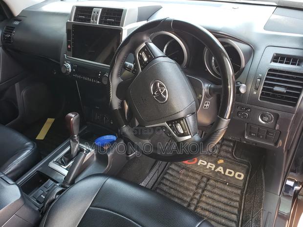 Toyota Land Cruiser Prado 2016 Black