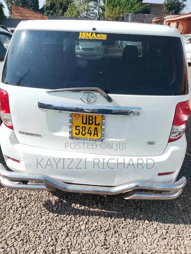 Toyota Rumion 1.5 FWD 2023 White