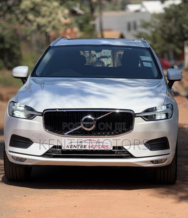 Volvo XC60 2020 White
