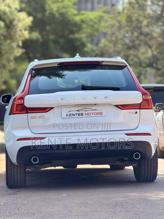 Volvo XC60 2020 White