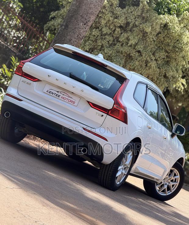 Volvo XC60 2020 White