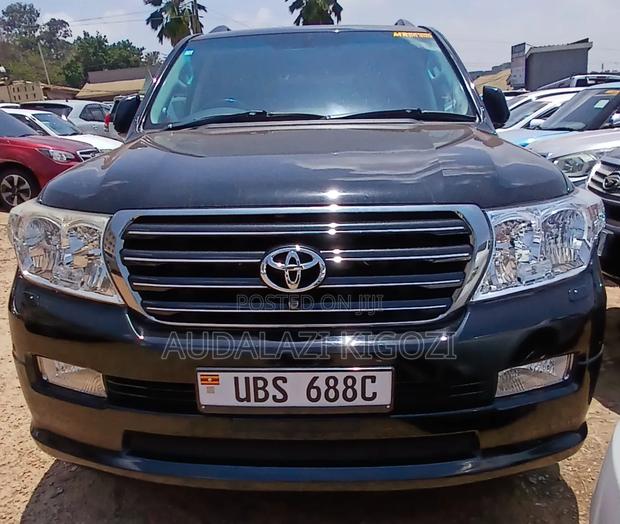 Toyota Land Cruiser 2012 Black