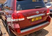 Toyota Land Cruiser 2011 Red for sale