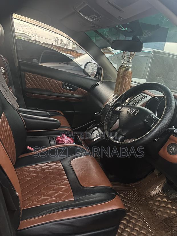 Toyota Harrier 2009 Black