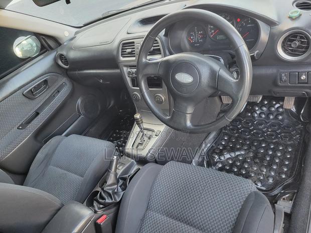 Subaru Impreza 2005 Gray