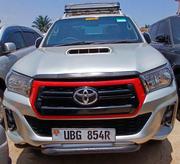 Toyota Hilux 2015 Silver for sale