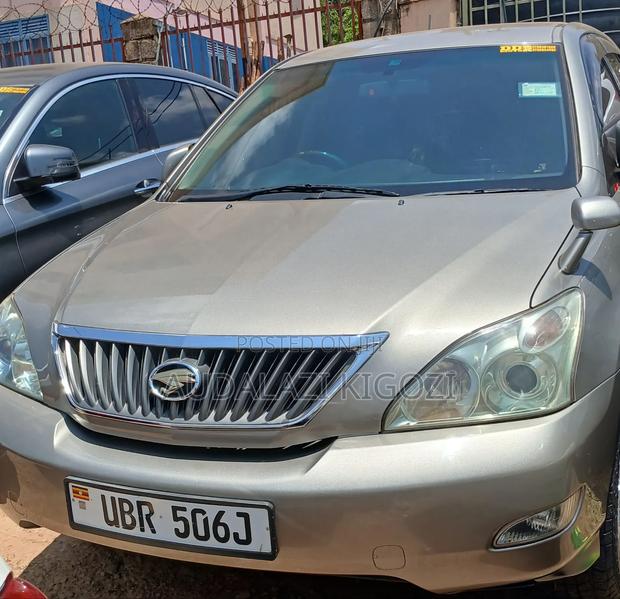Toyota Harrier 2010 Silver