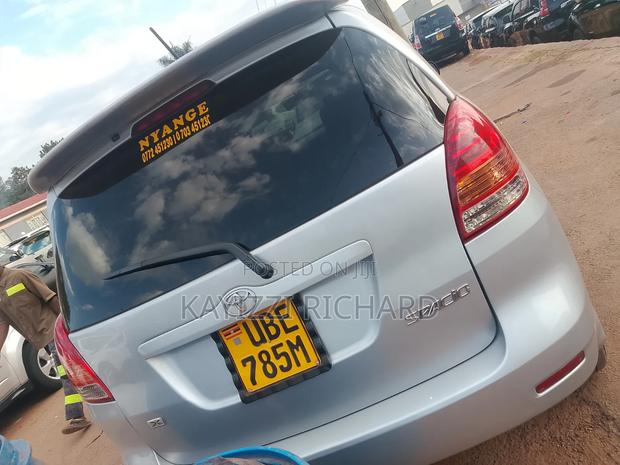 Toyota Corolla Spacio 2004 Silver