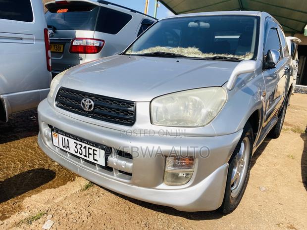Toyota RAV4 2002