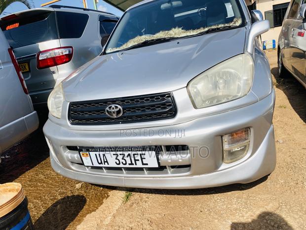 Toyota RAV4 2002