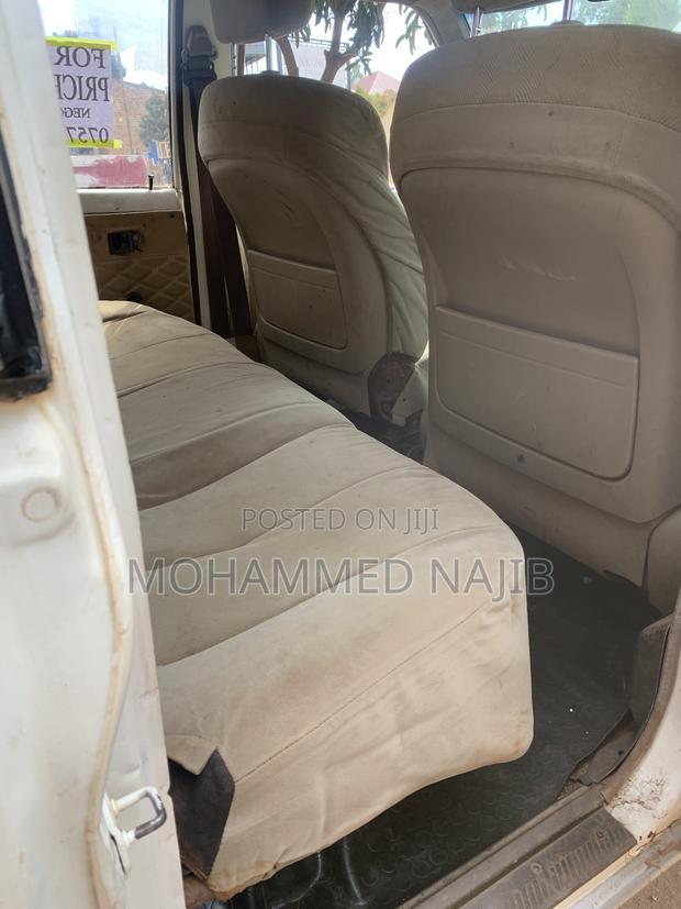 Mitsubishi L200 Double Cab 2.0 1996 White