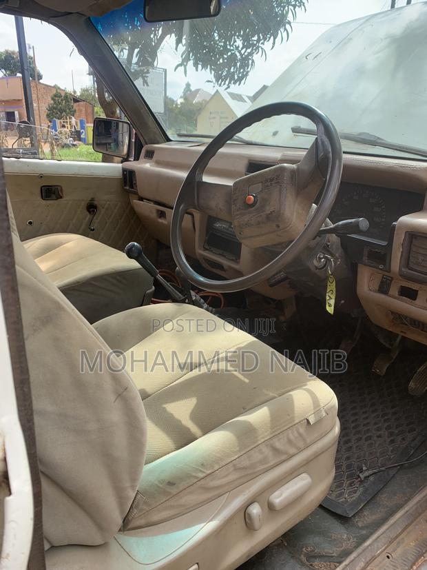 Mitsubishi L200 Double Cab 2.0 1996 White