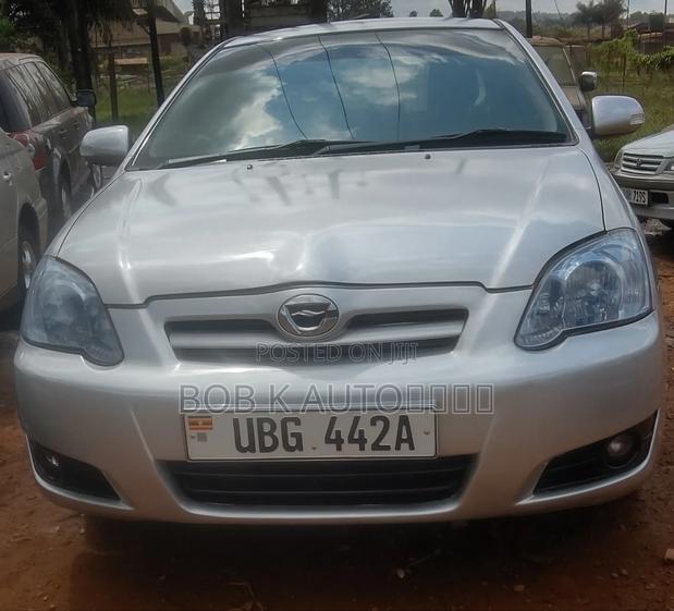 Toyota Corolla RunX 2006 Silver