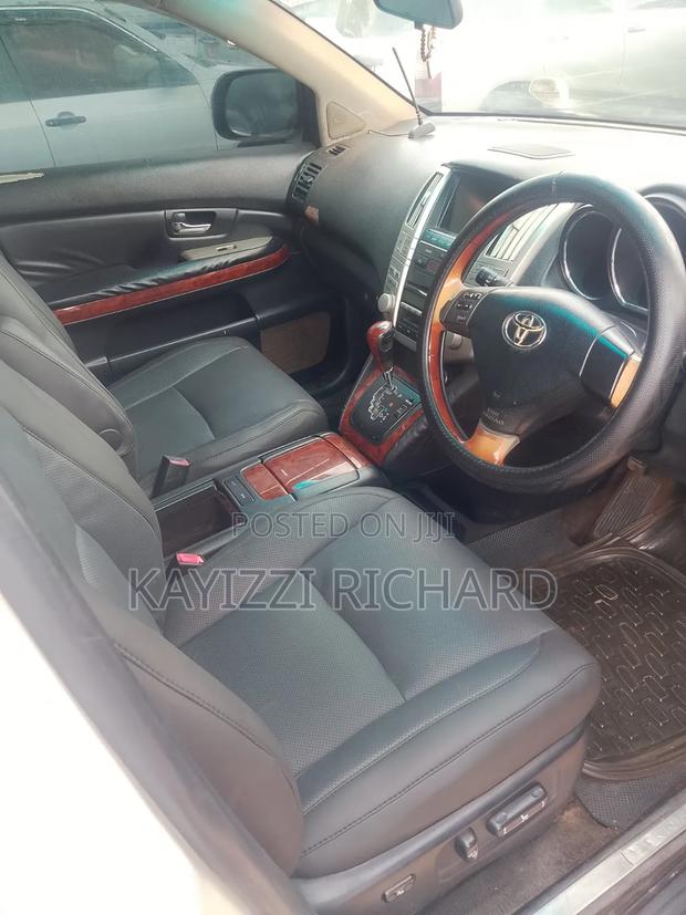 Toyota Harrier 2003 White