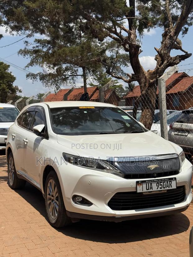 Toyota Harrier 2016 White