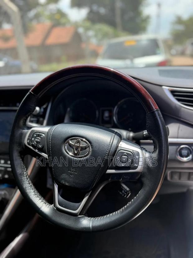 Toyota Harrier 2016 White