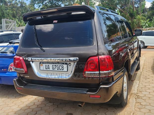 Toyota Land Cruiser 2007