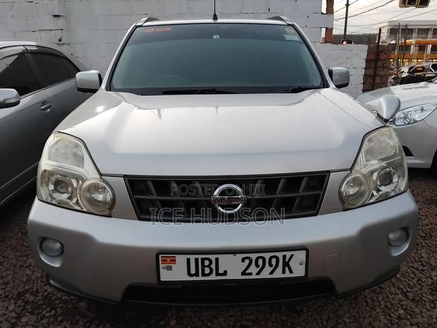 Nissan X-Trail 2015 Silver