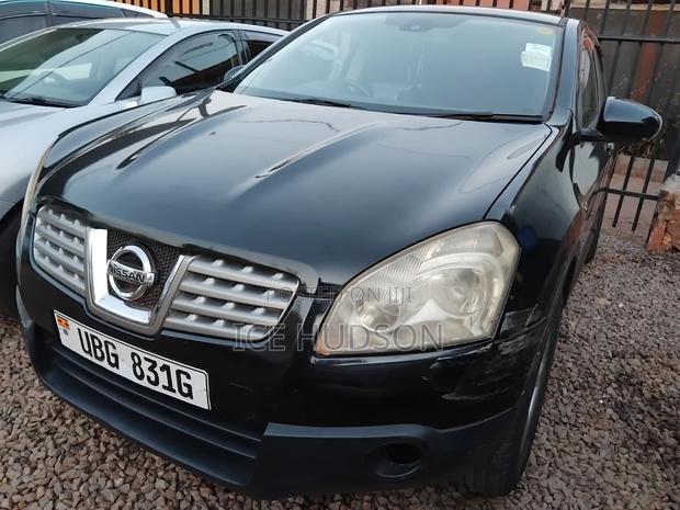Nissan Dualis 2012 Black