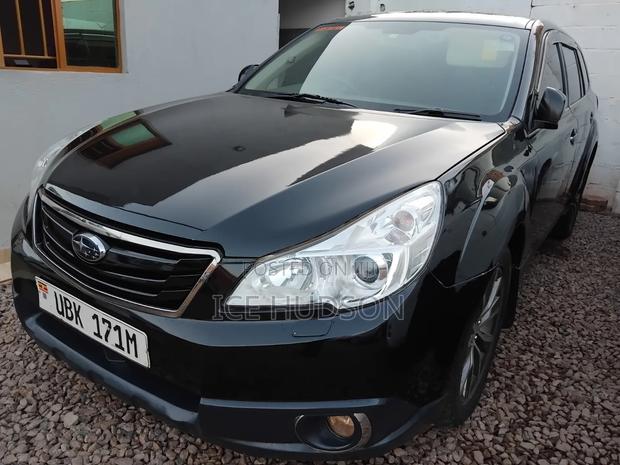 Subaru Legacy 2011 Black