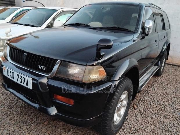 Mitsubishi Challenger 2008 Black