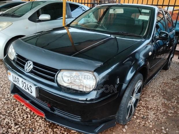 Volkswagen Golf 2004 Black
