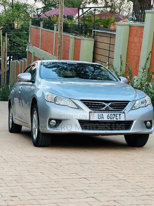 Toyota Mark X 2011 Silver