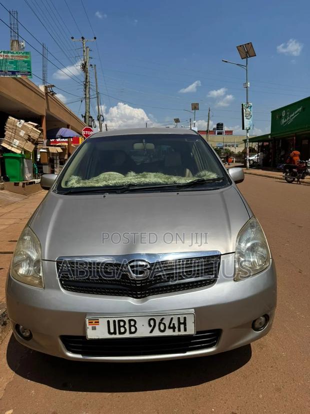 Toyota Corolla Spacio 2009 Silver