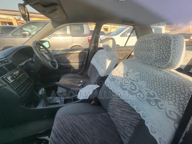 Toyota Premio 2001 Silver
