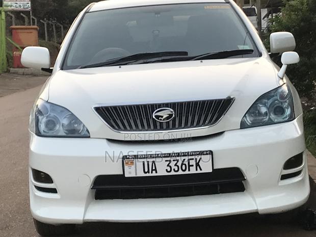 Toyota Harrier 2008 White