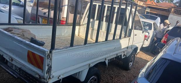 Toyota TownAce 2006 White