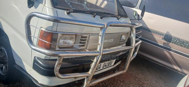 Toyota TownAce 2006 White