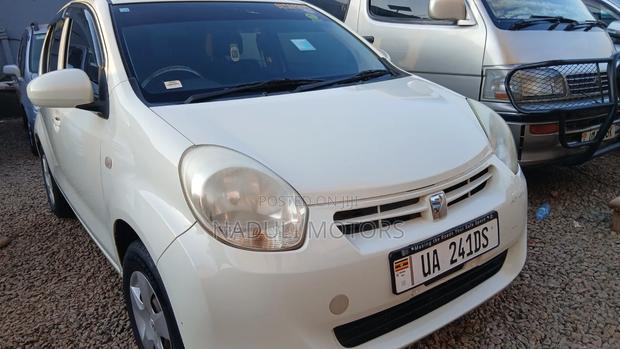 Toyota Passo 2008 White