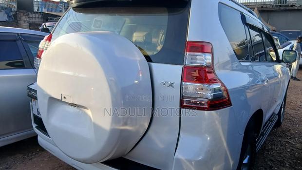 Toyota Land Cruiser Prado 2016 White