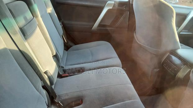 Toyota Land Cruiser Prado 2016 Gold