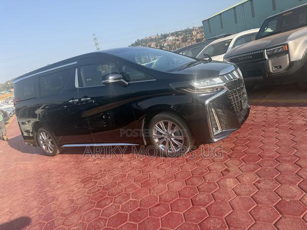 Toyota Alphard 2.5 Petrol AWD 2020 Black