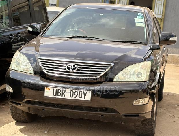Toyota Harrier 2.4 2012 Black
