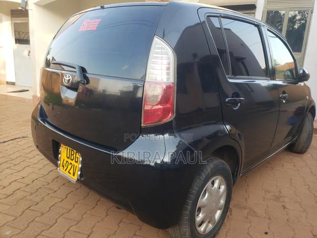 Toyota Passo 1.0 FWD 2007 Black