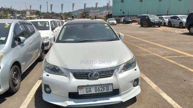 Lexus CT 2012 White