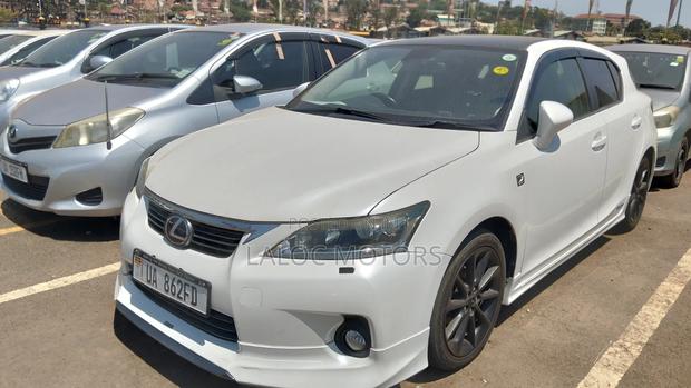 Lexus CT 2012 White