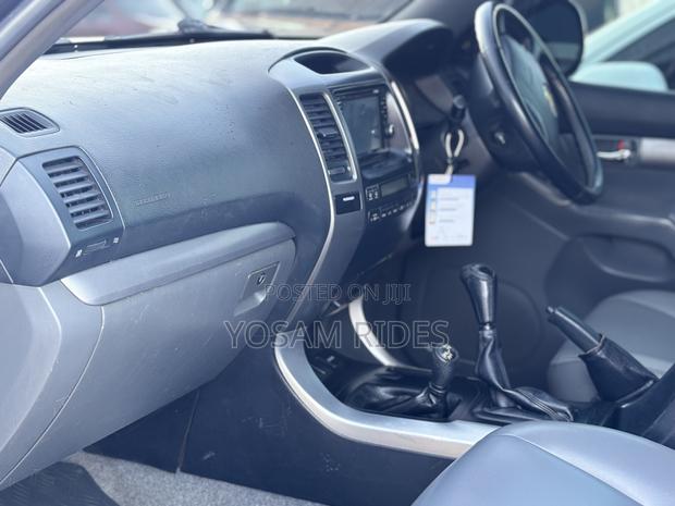 Toyota Land Cruiser Prado 3.0 D-4D 5dr 2009 Gray