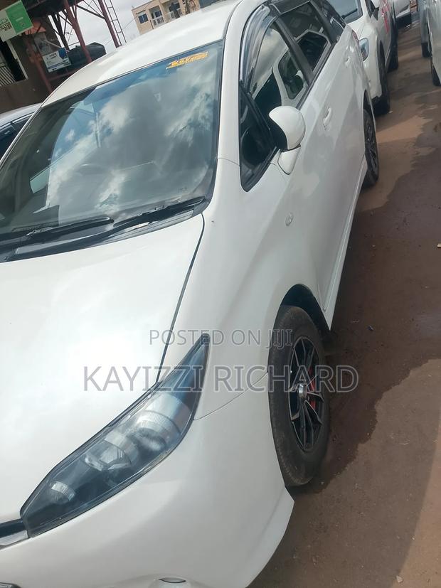 Toyota Wish 2010 White