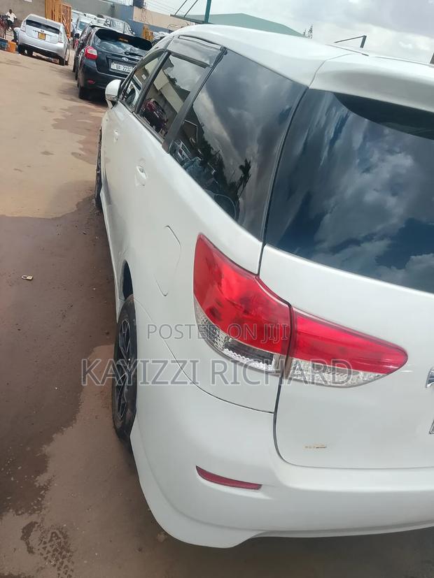 Toyota Wish 2010 White